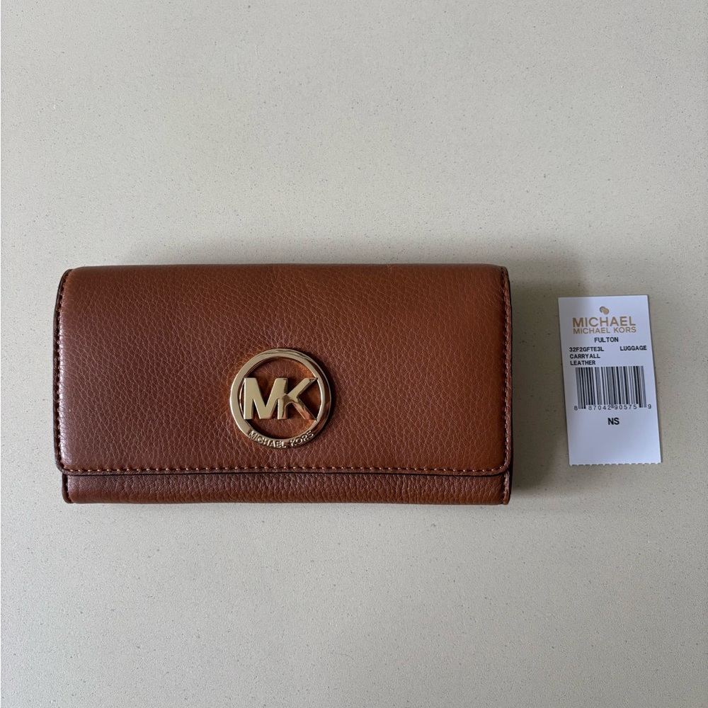 NWT Michael Kors Fulton Carryall Wallet Clutch